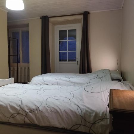 Maison De Village Goutrens Esterno foto