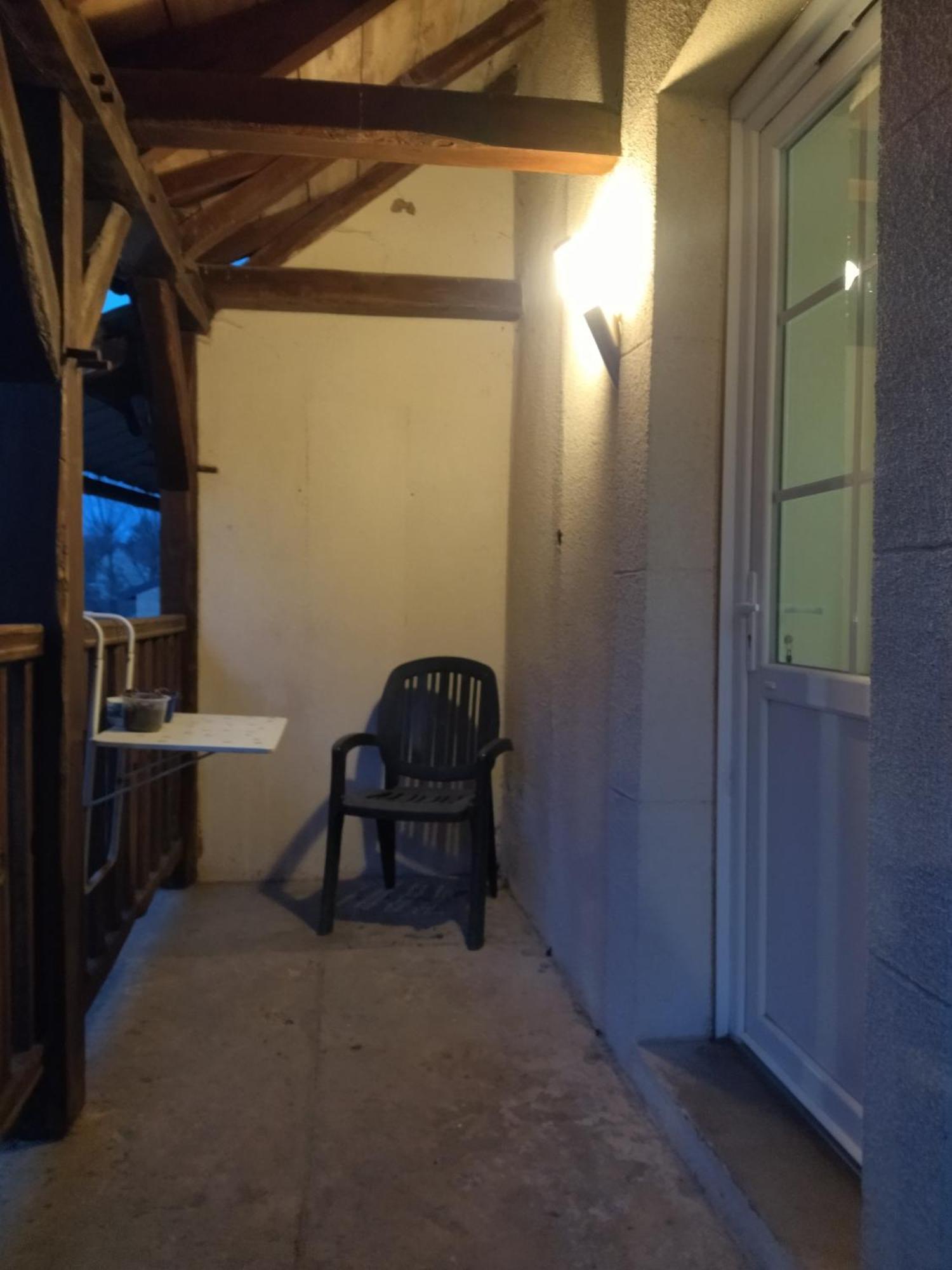 Maison De Village Goutrens Esterno foto